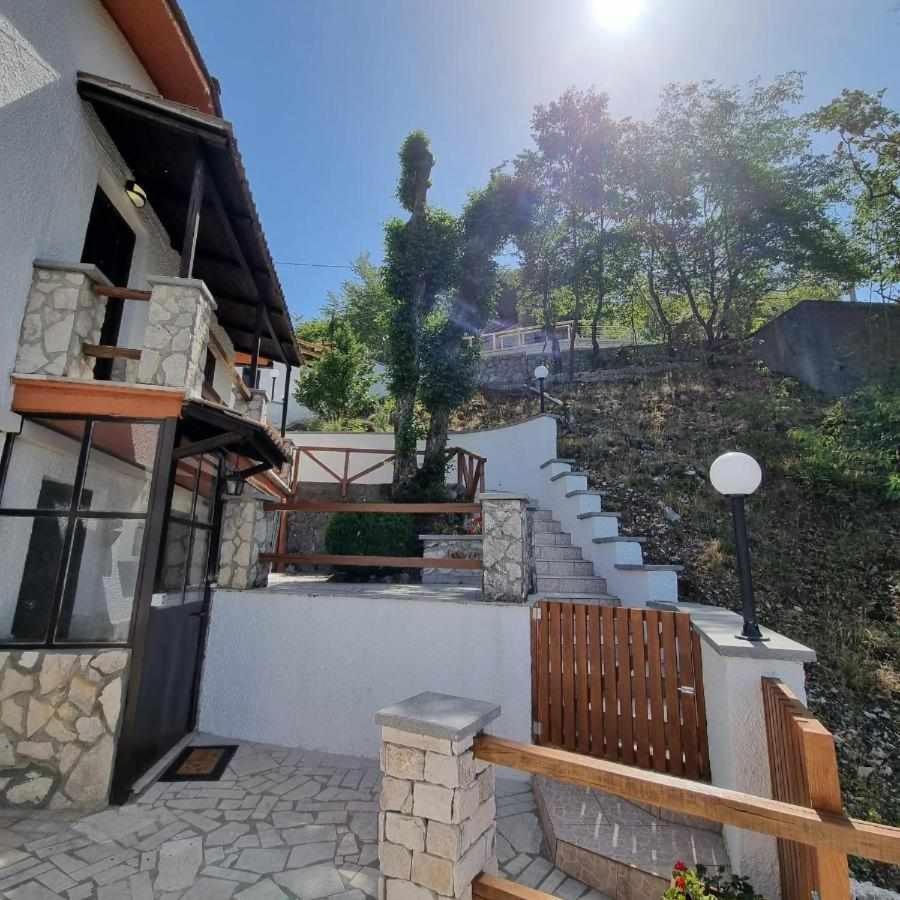Casa Vacanza Le Viste Serrone Экстерьер фото